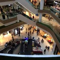 Elias Mall (D18), Retail #575789761